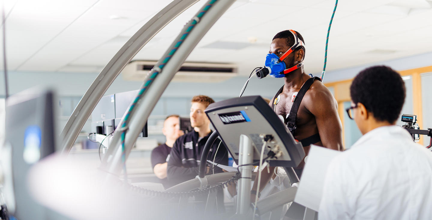 student being tested on the VO2 Max equipment at the sports facilities