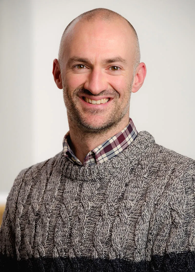 Portrait of Dr Robert Thomas University of Hull